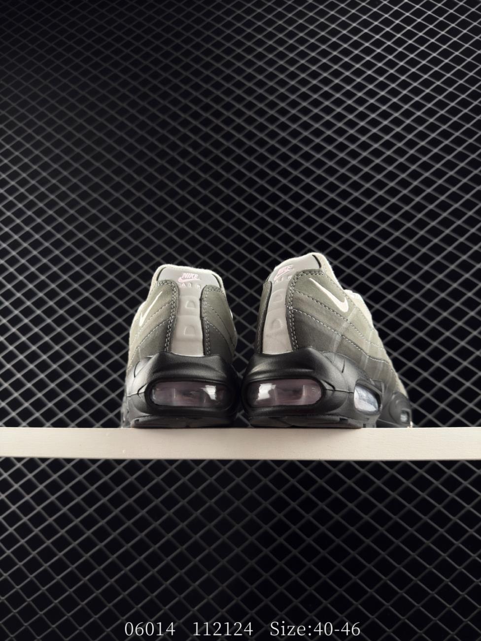 Shoes Sneakers Nike Wms air max 95 TT tricolor 95 co branded continues corduroy trend Nike Air Max 197 SW Nike Spor Half Price